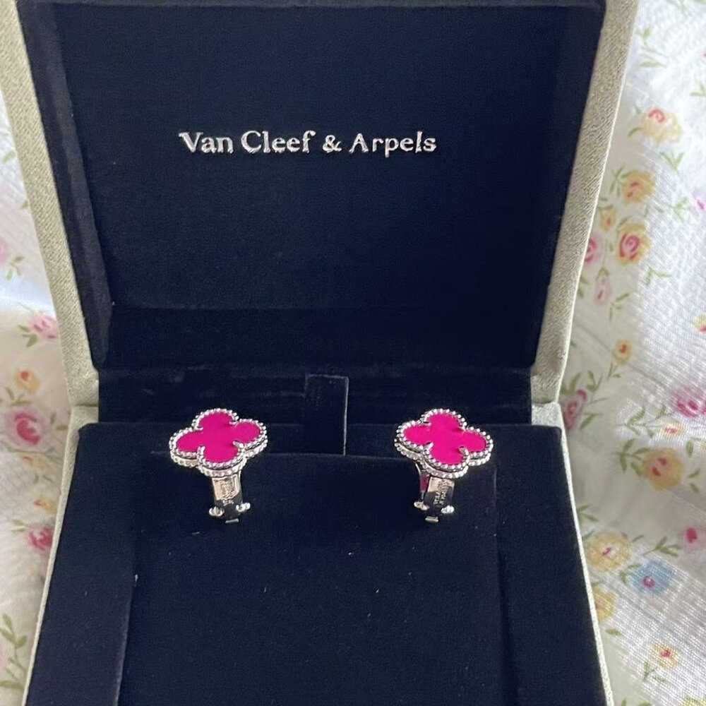Van Cleef & Arpels Earrings